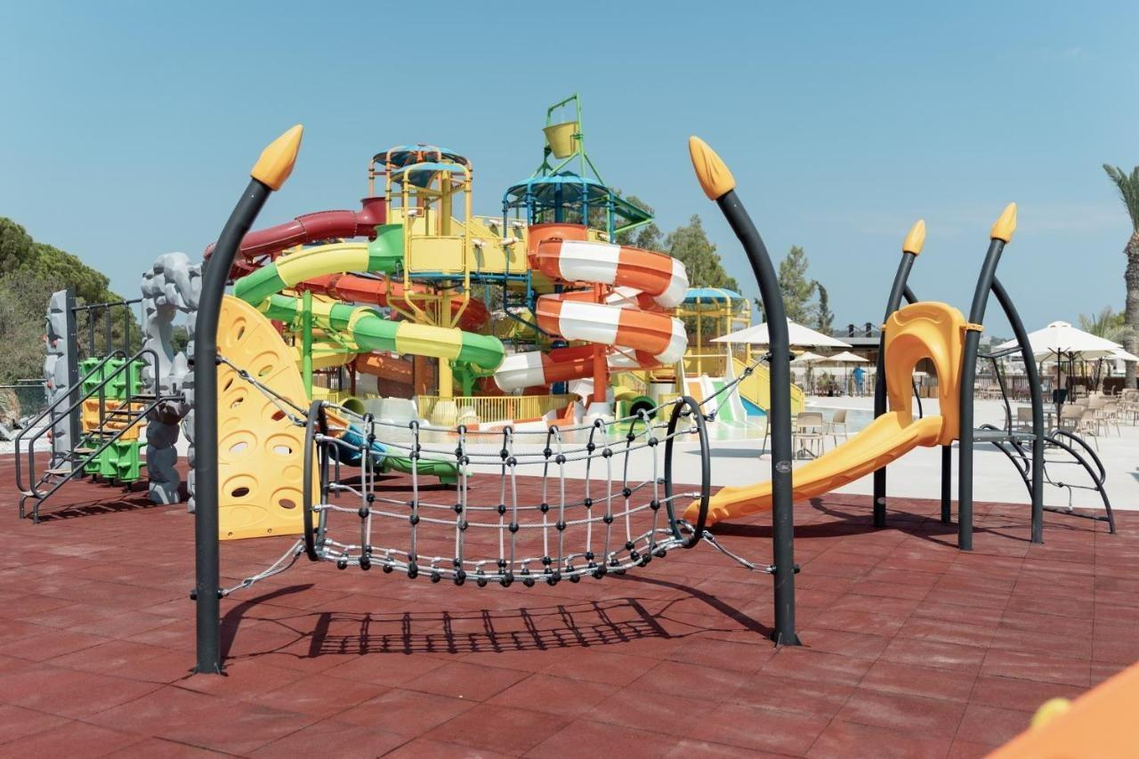 Helea Family Beach Resort Kallithea  Екстер'єр фото