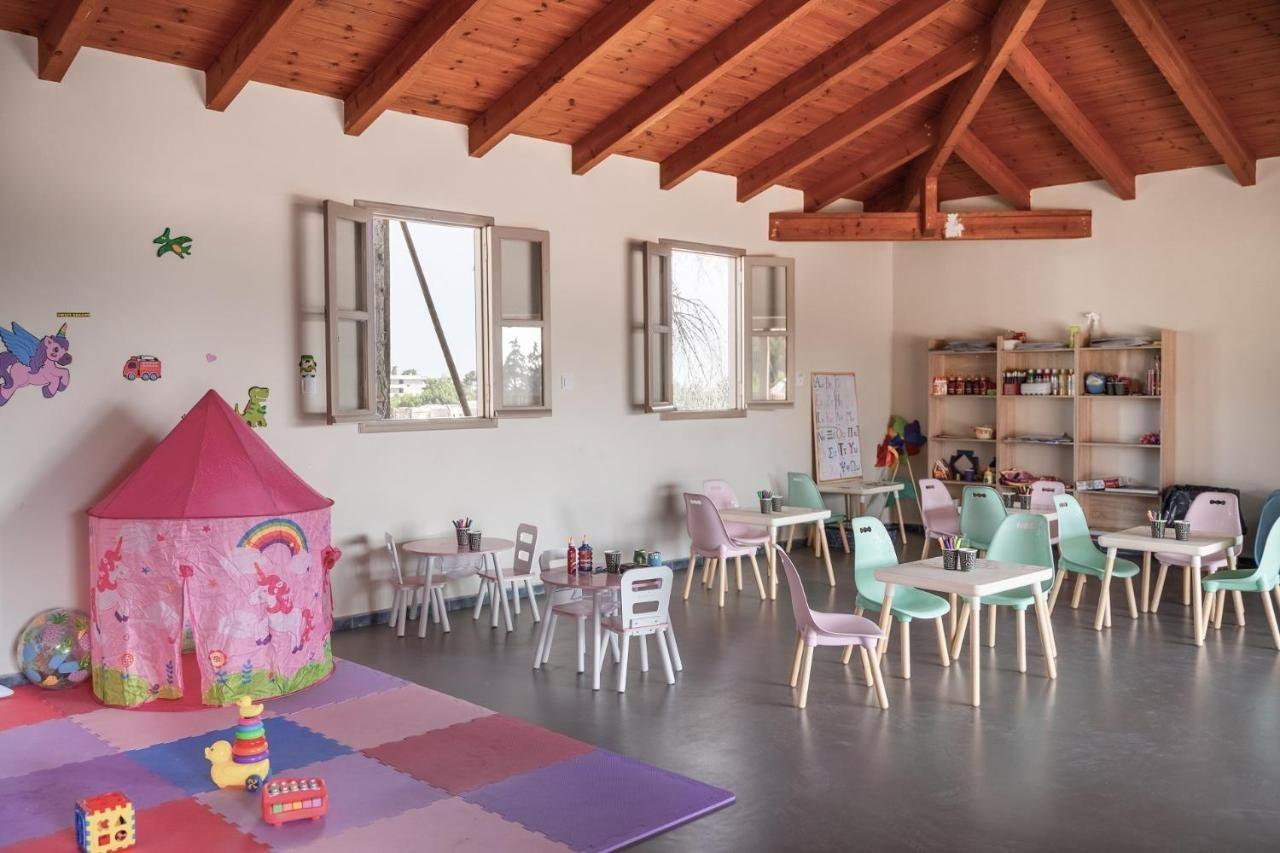 Helea Family Beach Resort Kallithea  Екстер'єр фото